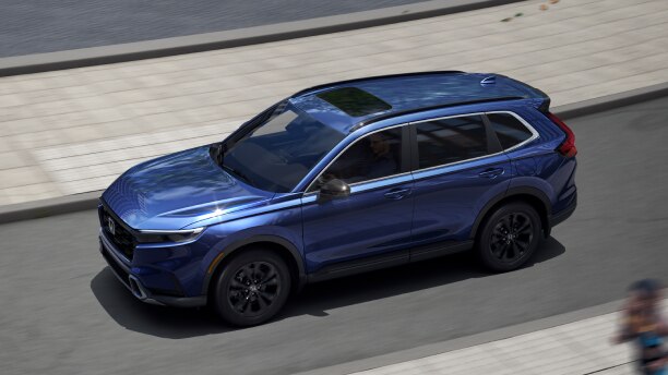 Sideview of a blue CR-V 